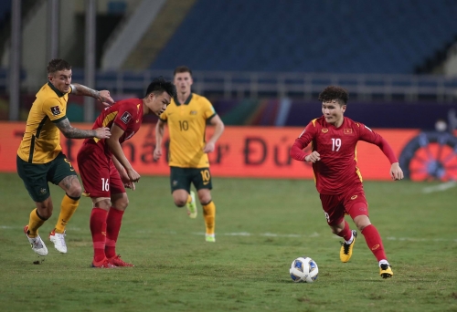 VAR gây  tranh cãi, ĐT Việt Nam thua tối thiểu trước ĐT Australia