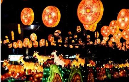 Mâm ngũ quả Tết Trung Thu – Vẹn tròn yêu thương