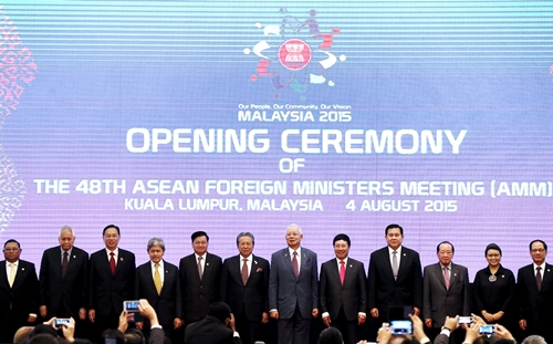 ASEAN ủng hộ dừng cải tạo trên Biển Đông