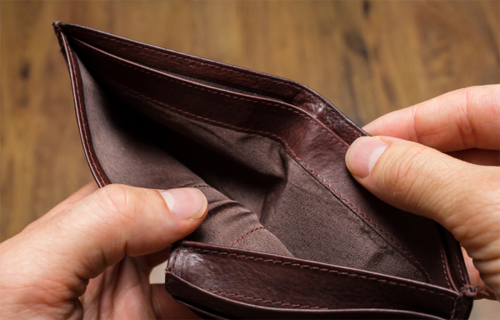 Vì sao bạn hết tiền ngay khi vừa có lương