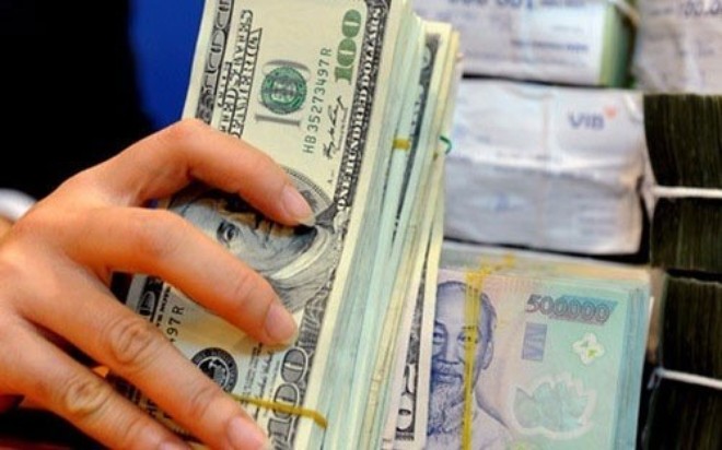 Tỷ giá USD hôm nay 8/10 giảm nhẹ