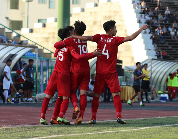 U22 Việt Nam lội ngược dòng nghẹt thở trước U22 Philippines