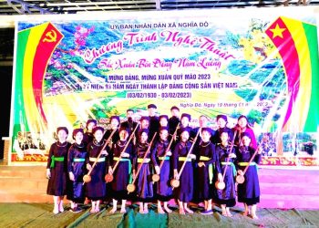 Cây đàn tính, nhạc cụ  độc đáo đồng bào Tày vùng Tây Bắc