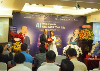 Ra mắt cuốn sách Al trong kỷ nguyên khai sáng toàn cầu