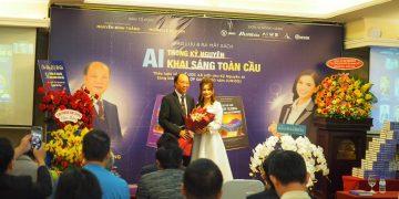 Ra mắt cuốn sách Al trong kỷ nguyên khai sáng toàn cầu