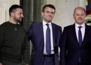 Tổng thống Ukraine Zelensky đi xin “đôi cánh tự do” từ phương Tây