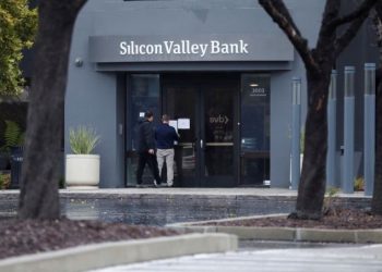 Công ty Bảo hiểm Ký thác Liên bang Hoa Kỳ đấu giá ngân hàng Silicon Valley Bank