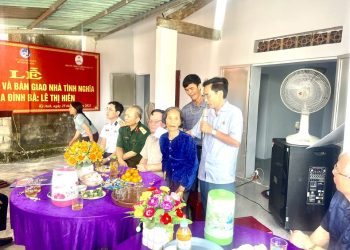 Huyện Kỳ Anh, Hà Tĩnh: Hội hỗ trợ gia đình liệt sỹ Việt Nam trao nhà tình nghĩa