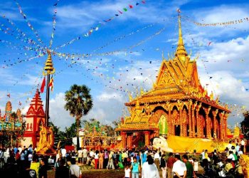 Lãnh đạo Đảng và Nhà nước Việt Nam gửi thư Chúc mừng năm mới tới Lãnh đạo Lào và Campuchia