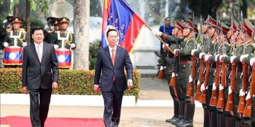 Lễ đón chính thức Chủ tịch nước Võ Văn Thưởng thăm hữu nghị Lào