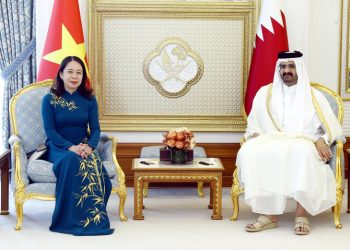 Việt Nam đề nghị Qatar hỗ trợ Việt Nam xây dựng trung tâm tài chính