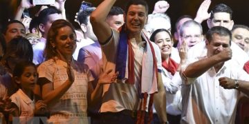 Ông Santiago Pena đắc cử Tổng thống Paraguay