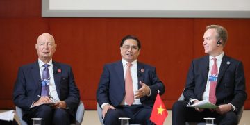 Đối thoại chiến lược quốc gia Việt Nam và Diễn đàn Kinh tế Thế giới (WEF)