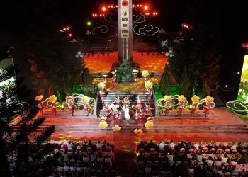 Hà Tĩnh: Chương trình giao lưu nghệ thuật “Điểm tựa hòa bình”