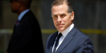 Thẩm phán liên bang không chấp nhận thỏa thuận nhận tội của Hunter Biden