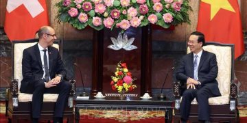 Chủ tịch nước Võ Văn Thưởng tiếp Chủ tịch Hội đồng Quốc gia Thụy Sĩ