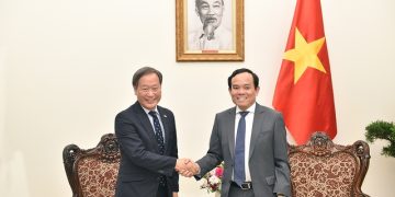 Phó Thủ tướng Trần Lưu Quang tiếp Phó Chủ tịch điều hành cấp cao Cơ quan hợp tác quốc tế Nhật Bản (JICA)