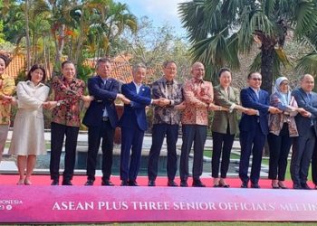 Các nước ASEAN khẳng định quan điểm của mình về các vấn đề khu vực.