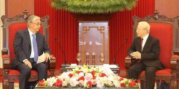 Tổng Bí thư Nguyễn Phú Trọng tiếp Tổng thống Kazakhstan nhân chuyến thăm chính thức Việt Nam