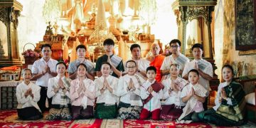 Nét đẹp văn hóa Lào: Tưng bừng lễ hội Khậu Phăn Xả