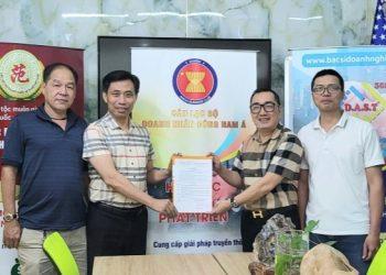 Lễ công bố Quyết định thành lập và Nhân sự Câu lạc bộ Doanh nhân Đông Nam Á