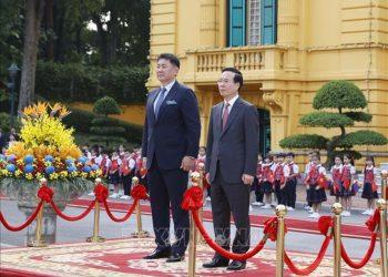 Chủ tịch nước Võ Văn Thưởng chủ trì lễ đón Tổng thống Mông Cổ thăm cấp Nhà nước tới Việt Nam