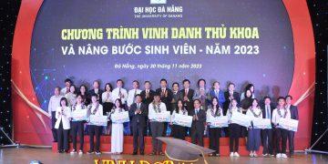 Đại học Đà Nẵng đồng hành cùng sinh viên vượt khó