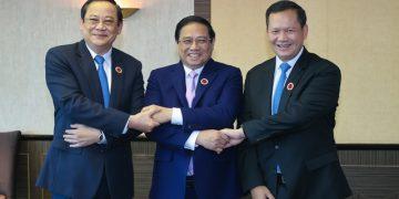 Tăng cường đoàn kết giữa ba nước trong bảo đảm an ninh quốc gia, xây dựng và phát triển đất nước