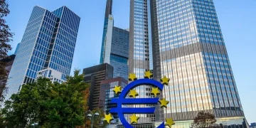 Khu vực đồng tiền chung châu Âu có nguy cơ suy thoái kinh tế