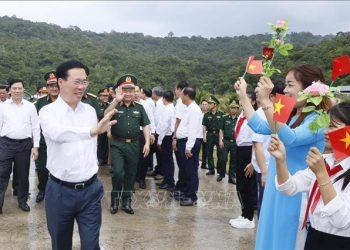 Chủ tịch nước Võ Văn Thưởng thăm, chúc Tết quân và dân xã đảo Thổ Châu