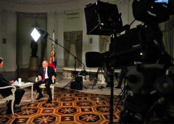 Lý do nhà báo Mỹ Tucker Carlson được chọn phỏng vấn Tổng thống Nga Vladimir Putin