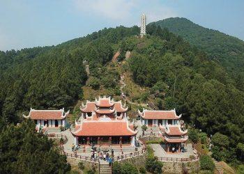 Lễ khai hội chùa Hương Tích sẽ mở đầu năm Du lịch Hà Tĩnh 2024