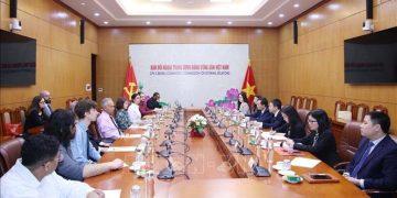 Đoàn đại biểu Đảng Cộng sản Hoa Kỳ thăm, làm việc tại Việt Nam