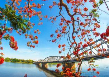 Huế nhìn từ trên cao