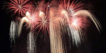 Đêm thứ hai DIFF 2024: Cuộc hội ngộ của 2 trường phái trình diễn pháo hoa đỉnh cao Hoa Kỳ – Italia