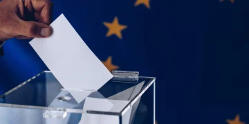 Bầu cử Nghị viện châu Âu: Một ngày đau đớn với lãnh đạo Pháp, Đức