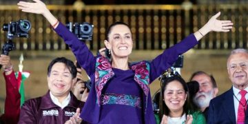 Chân dung nữ Tổng thống đầu tiên của Mexico