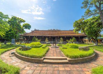 Điện Long An, một tuyệt phẩm kiến trúc Việt thời Nguyễn