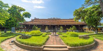 Điện Long An, một tuyệt phẩm kiến trúc Việt thời Nguyễn