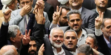 Iran đóng cửa không phận, Mỹ và EU lo lắng chiến tranh sẽ bùng nổ ở Trung Đông