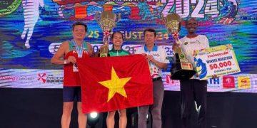 Lật ngược tình thế, Hồng Lệ vô địch giải marathon Thái Lan