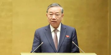 Tổng Bí thư Tô Lâm: Gỡ điểm nghẽn quy định pháp luật trong thể chế để không lỡ thời cơ phát triển