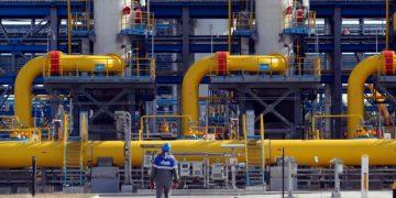 Liên minh châu Âu (EU) tê liệt tăng trưởng kinh tế vì từ chối mua năng lượng, khí đốt của Nga