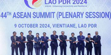 Thủ tướng Phạm Minh Chính dẫn đầu đoàn đại biểu cấp cao Việt Nam tham dự lễ khai mạc Hội nghị Cấp cao ASEAN lần thứ 44, 45