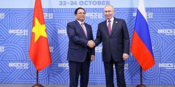 Thủ tướng Phạm Minh Chính hội đàm với Tổng thống Nga Vladimir Putin