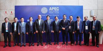 Chủ tịch nước dự và phát biểu tại Hội nghị Thượng đỉnh doanh nghiệp APEC-CEO Summit