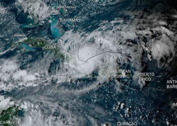 Việt Nam bày tỏ đoàn kết với Cuba khắc phục hậu quả cơn bão Oscar