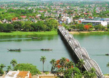 Sắp xếp, biên chế công chức các quận, huyện mới của TP Huế trực thuộc Trung ương