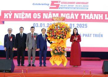 Kỷ niệm 5 năm ngày thành lập VKU: Phấn đấu trở thành đại học số, thông minh, xanh