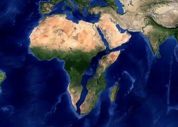 Phát hiện châu Phi đang tách ra với tốc độ nhanh hơn dự đoán của các nhà khoa học